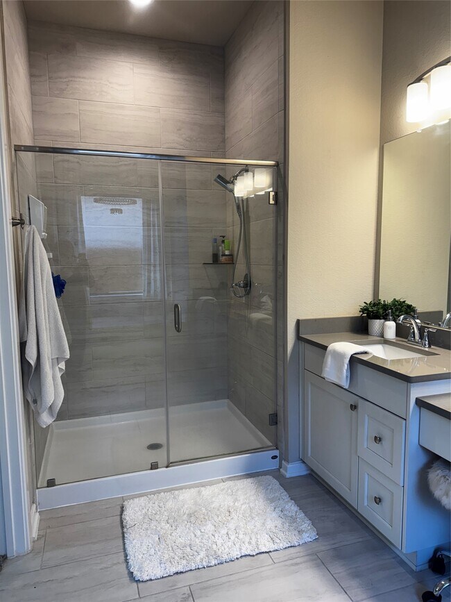 Building Photo - 4594 Silver Moon Dr