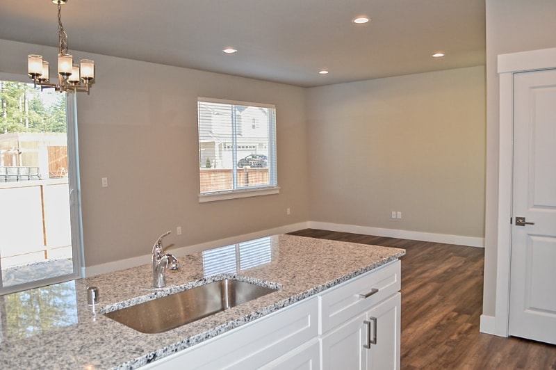 Building Photo - 6918 Delaney Ln NE