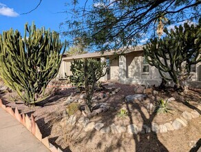 Building Photo - Northwest Pool Home