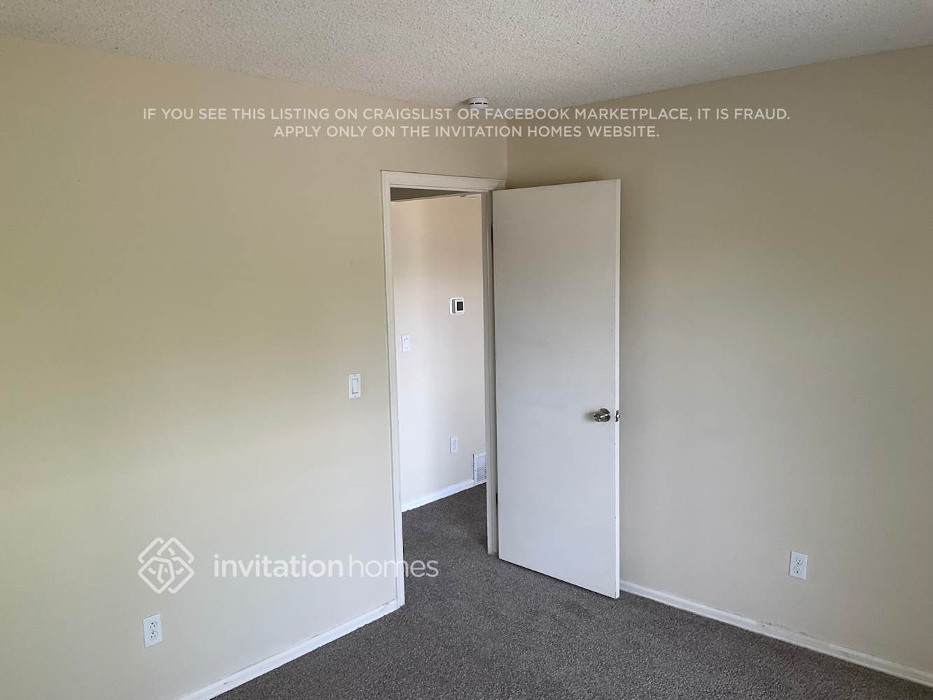 Building Photo - 1849 S Salida Cir