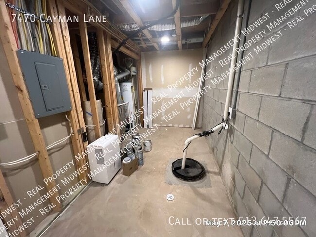Building Photo - 7470 Cayman Ln