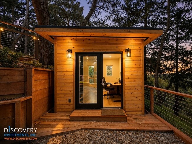 Building Photo - 6323 Girvin Dr