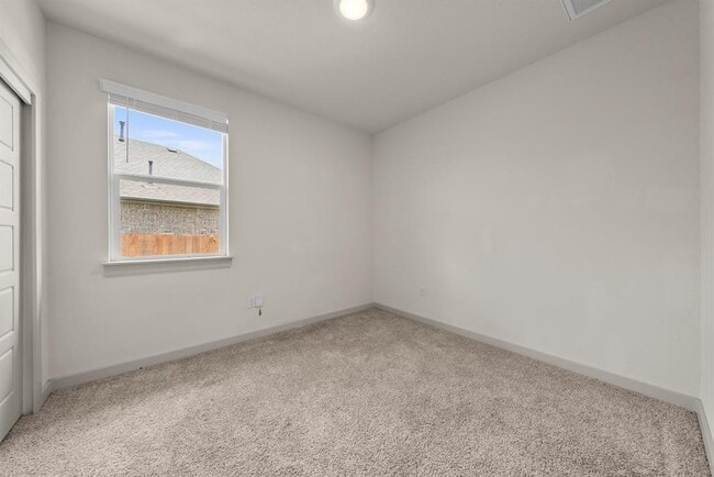 Building Photo - 13900 Mcarthur Dr