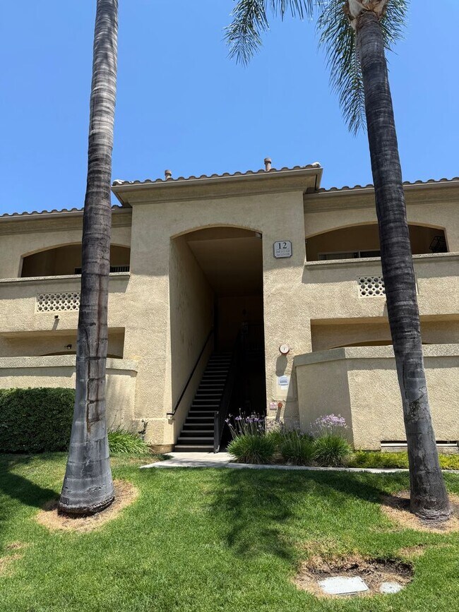 Building Photo - Move-In Special: $500 OFF First Month’s Re...