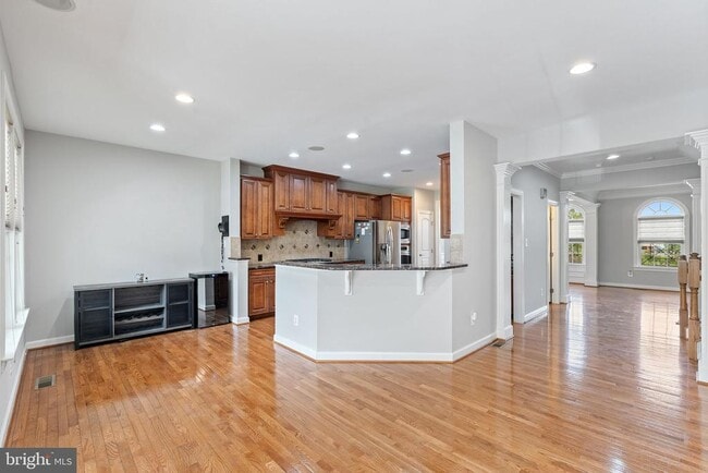 Building Photo - 42524 Rowderbury Square