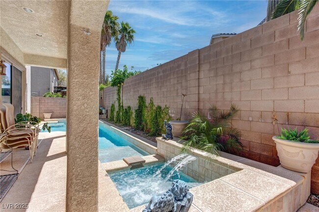 Building Photo - 875 Chaste Ct