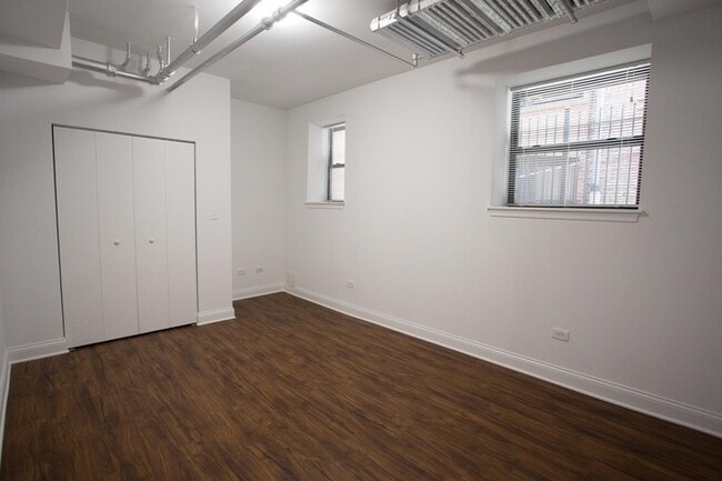 Floorplan - 5202-5210 S. Cornell Avenue