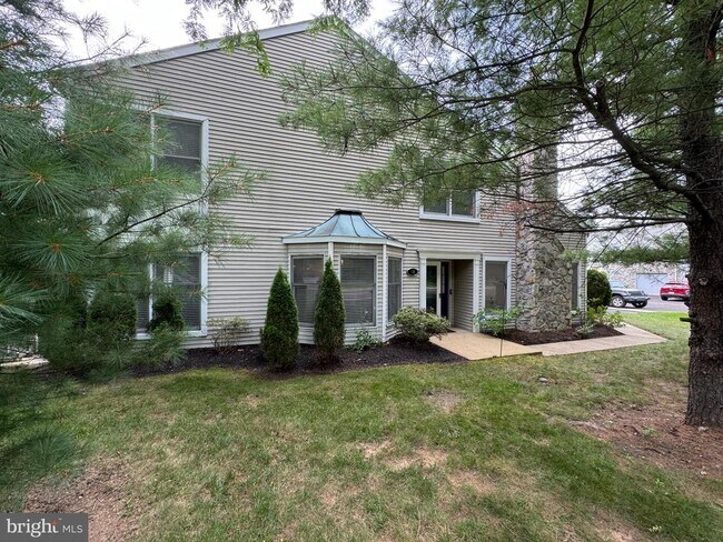 Building Photo - 48 Walton Ct
