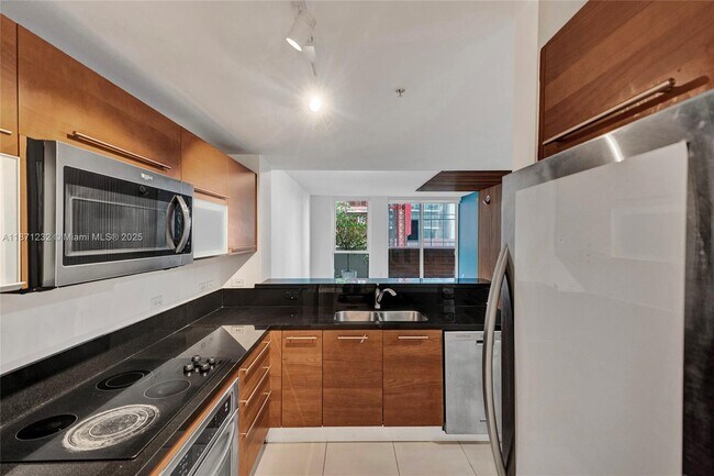 Building Photo - 244 Biscayne Blvd