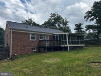 Building Photo - 10719 Jones St