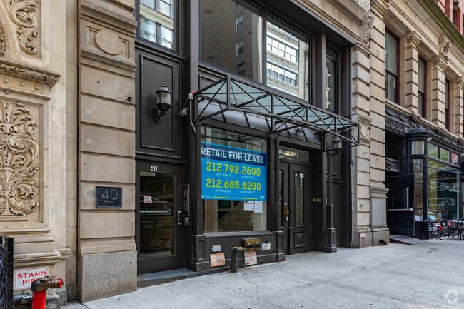 Building Photo - 40 E 20th St