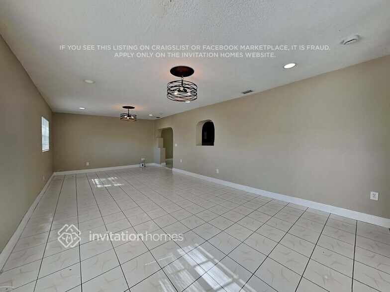 Building Photo - 12900 SW 191st Terrace