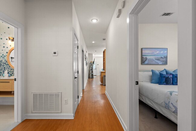 Building Photo - 95 Cobia St