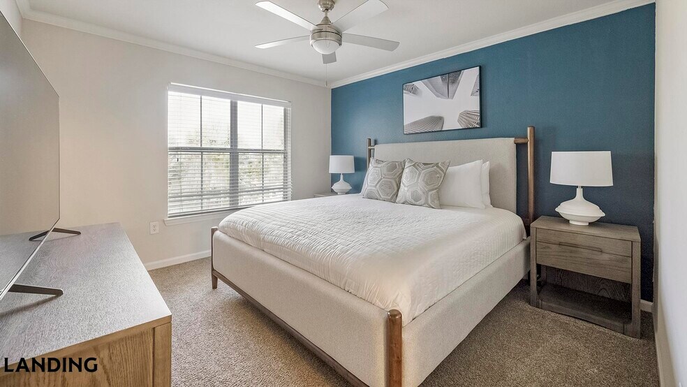 Building Photo - 210 Hillwood Blvd