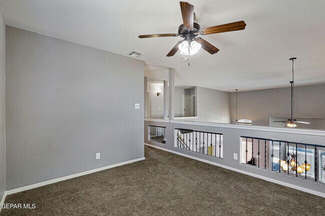Building Photo - 1290 Hidden Bend Pl
