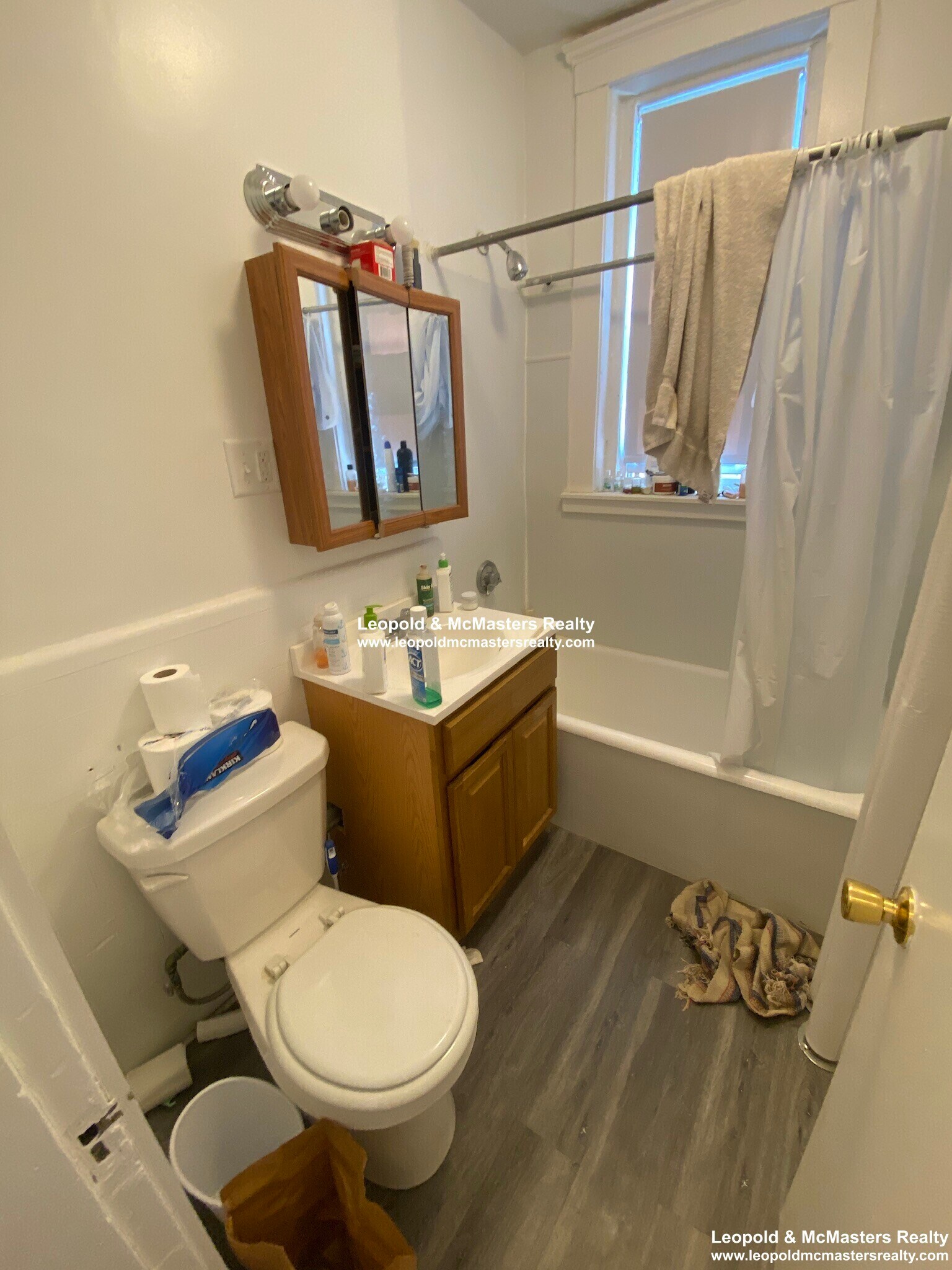 Building Photo - 90 Brainerd Rd