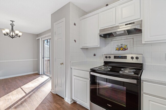 Building Photo - 2105 Quail View Trail