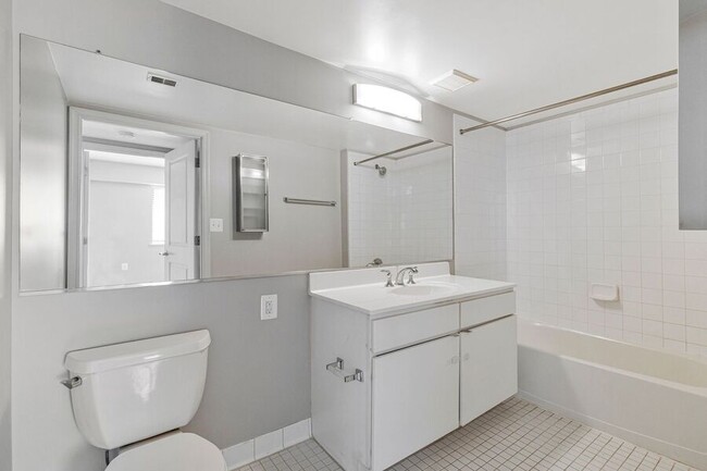 Building Photo - 1225 13th St NW