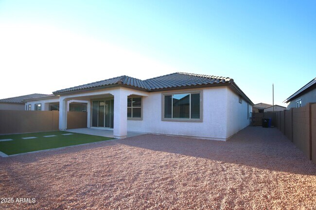 Building Photo - 2558 W Pecan Rd