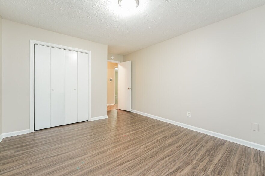 Building Photo - 2511 Nugget Dr SW
