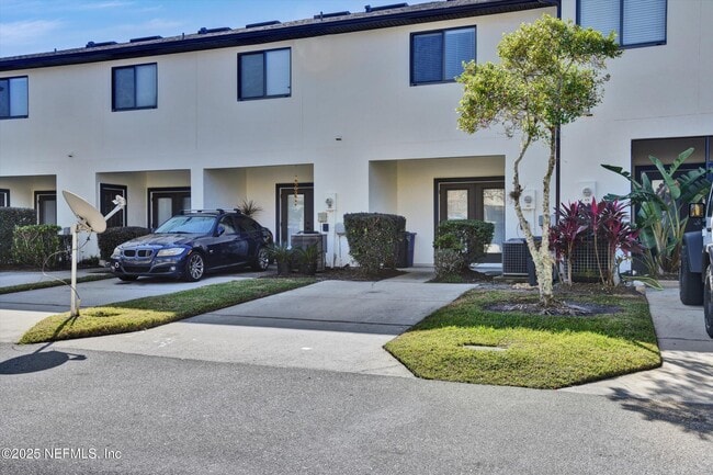 Building Photo - 480 Cabernet Pl