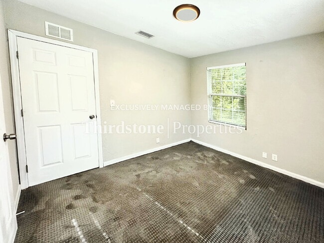 Building Photo - 2748 Gilmore St