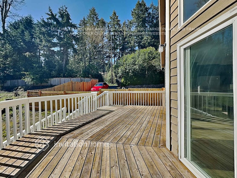 Building Photo - 16911 S Tapps Dr E