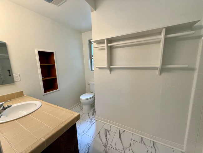 Building Photo - Bay Park Beauty | 3BD/2BA with Canyon Views & Lush Grounds