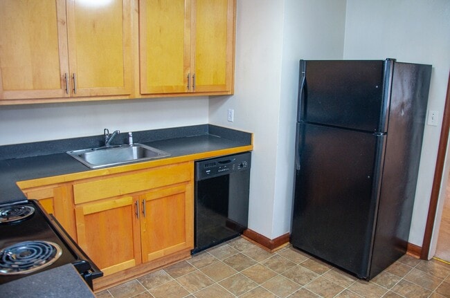 Building Photo - 444 Maryland Ave