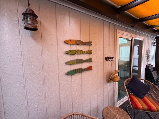 Building Photo - Charming Bungalow by the Beach in Leucadia!