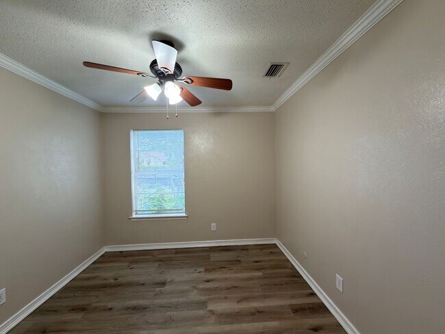 Building Photo - Brand-new flooring throughout the entire home