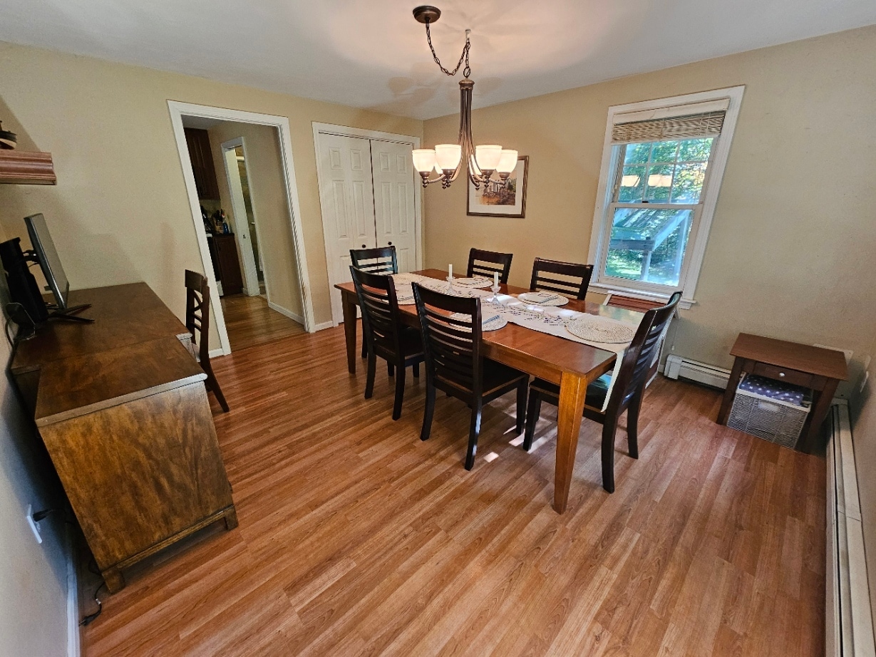 Dining Room - 11 Laurel Ln
