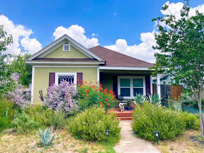 Primary Photo - 531 W Huisache Ave