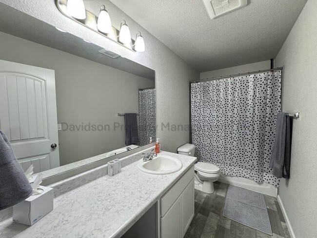 Building Photo - 6175 White Wolf Pt
