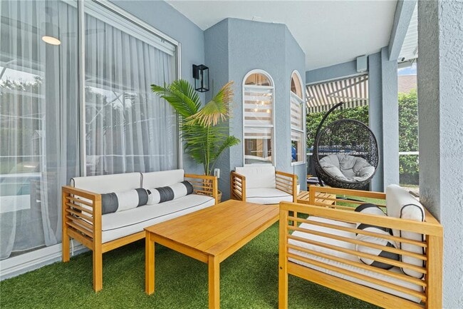 Building Photo - 7770 Glynde Hill Dr