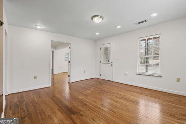 Building Photo - 3036 Peeler Rd