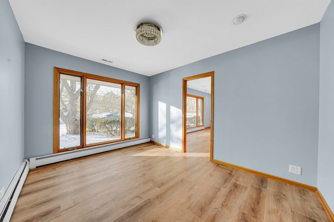 Building Photo - 2226 Shannondale Dr