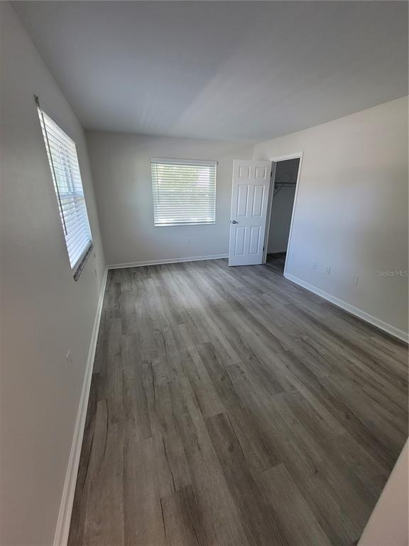 Building Photo - 1100 E Bay Dr