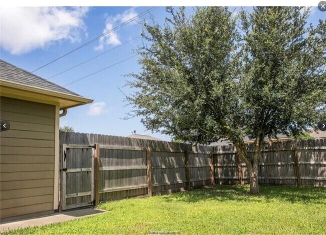 Building Photo - 4219 Candace Ct