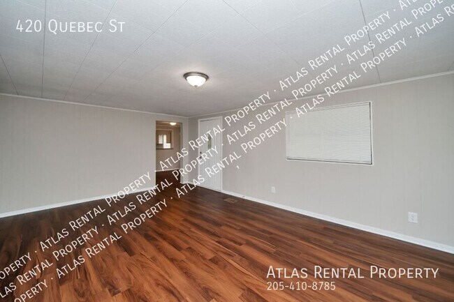 Building Photo - 420 Quebec St