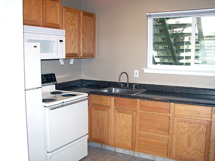 Building Photo - 318 J St