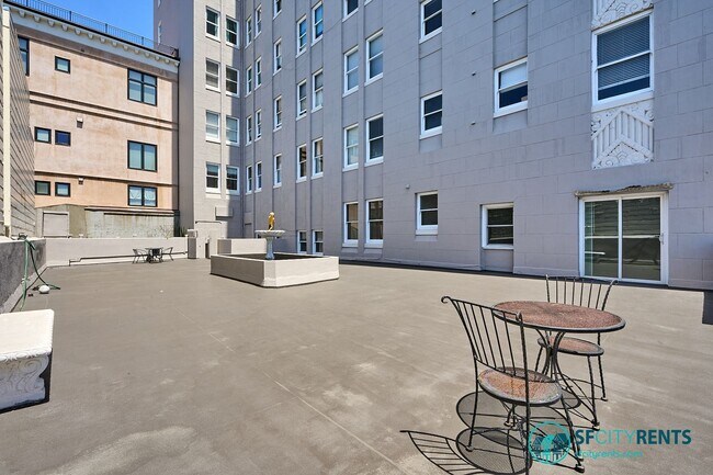Building Photo - Russian Hill: Remodeled 1 Bedroom w/ Direct Access to XL Shared Patio & FREE Utilities!