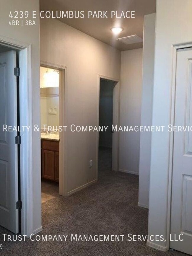 Building Photo - 4239 E Columbus Park Pl