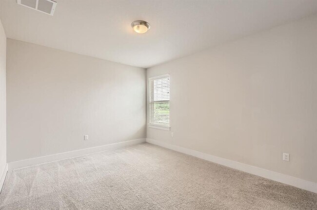 Building Photo - 8615 McKamy Dr