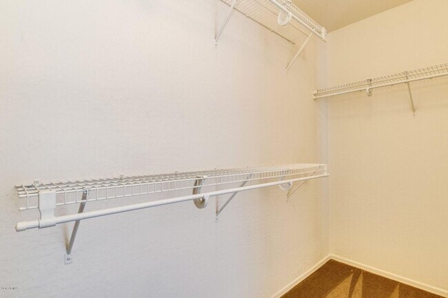 Building Photo - Beautiful 4 bed, 2.5 bath in Maricopa!