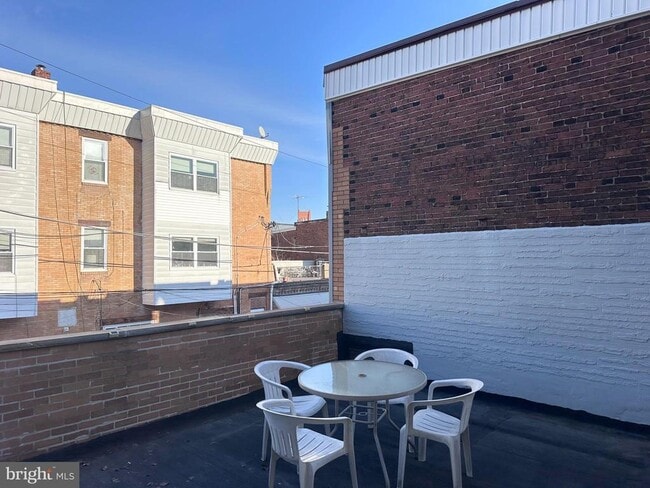 Building Photo - 1501 S 12th St