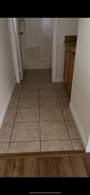 Building Photo - 1586 Border Ave