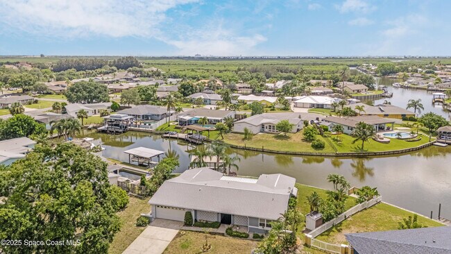 Building Photo - 1730 Canal Ct