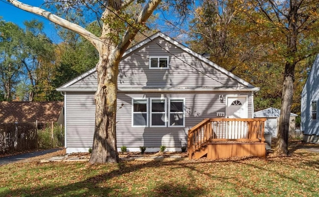 Primary Photo - 270 Westview Ave