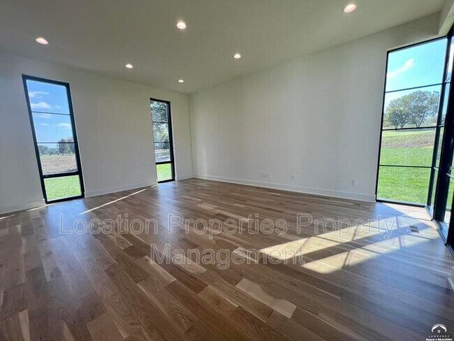 Building Photo - 1840 Quail Creek Dr